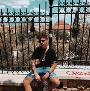 Meet your Posher, Nicolas